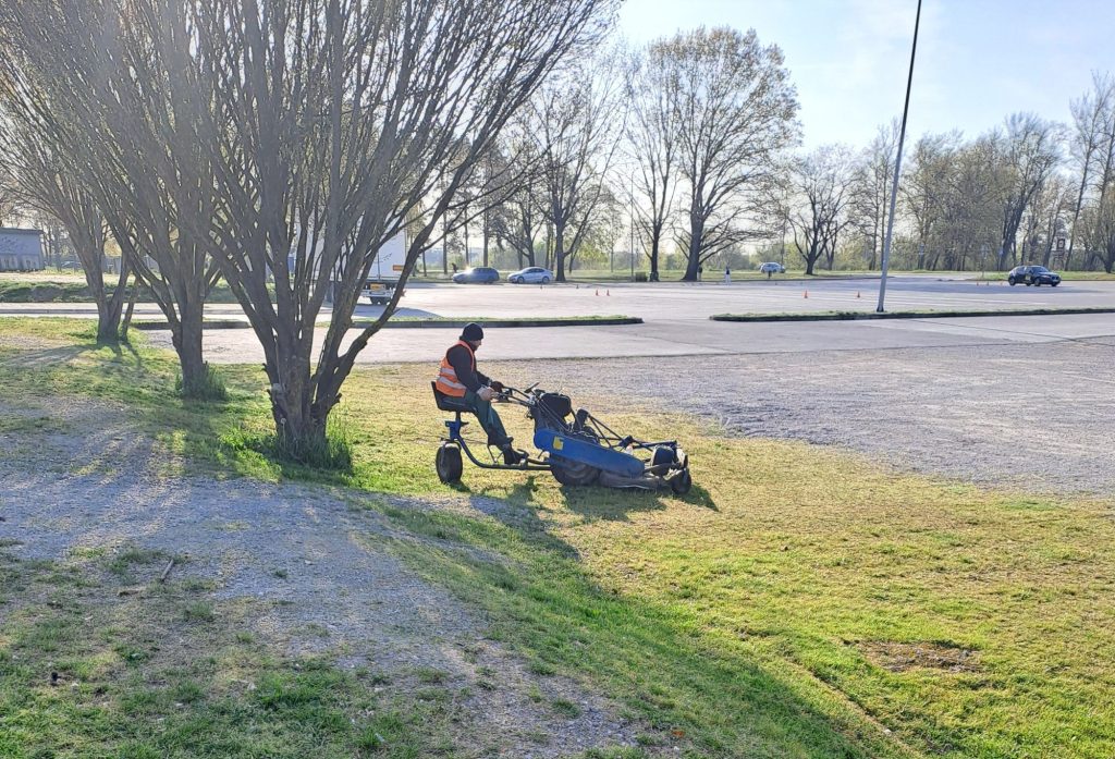 U petak 10. travnja..